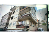 kocaeli izmit te iskanlı krediye uygun 5 katlı binada 5 daire 1 dükkan tek satış